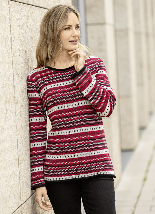 Pullover - Pullover in dekorativem Ringelmuster, in Größe L(44/46) bis XS(32/34), in Farbe BORDEAUX-ROT-MULTICOLOR Ansicht 1