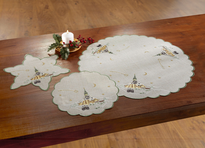 Tischdecken - Tisch- und Raumdekoration mit echter Plauener Spitze, in Größe 110 (Deckchen rund, ø 30 cm) bis 404 (Kissenbezug, 40/40 cm), in Farbe NATUR Ansicht 1