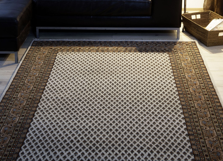 Klassisch - Klassischer Orientteppich aus Indien, in Größe 101 (Brücke, 40x60 cm) bis 306 (Teppich rund, ø 250 cm), in Farbe CAMEL Ansicht 3