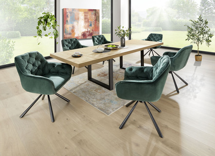 Stilsicherer Esstisch mit Auszug