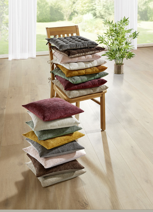 Kissenbezüge - Stuhlkissen und Kissenbezüge , in Größe 905 (Kissenbezug, 40x40 cm) bis 915 (Stuhlkissen, 38x38x 4 cm), in Farbe WEINROT Ansicht 2