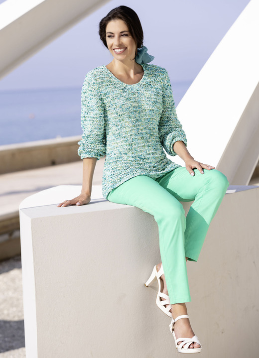 Hosen - Hose mit sportivem Chic, in Größe 018 bis 052, in Farbe MINT Ansicht 3