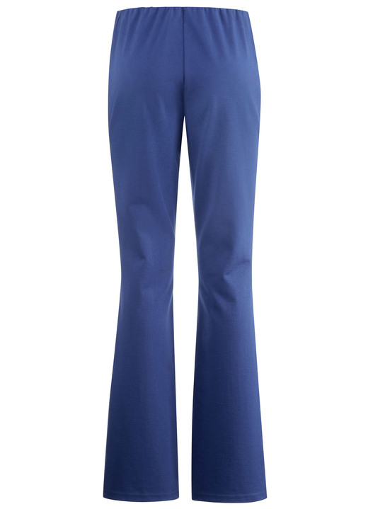 Hosen - Jerseyhose mit ausgestellter Fußweite, in Größe 018 bis 054, in Farbe BEERE Ansicht 5