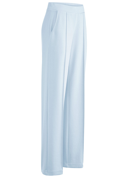 Hosen - Hose in modischer Weite, in Größe 018 bis 052, in Farbe HELLBLAU Ansicht 1