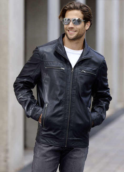 Ledermode - Lederkurzjacke mit Innentaschen, in Größe 046 bis 062, in Farbe SCHWARZ Ansicht 3