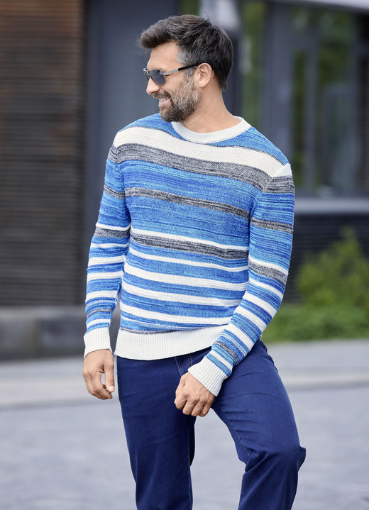 Hemden, Pullover & Shirts - Gestreifter Rundhalspullover mit Strukturdessin, in Größe 046 bis 062, in Farbe TÜRKIS-GRAU-ECRU GESTREIFT Ansicht 2