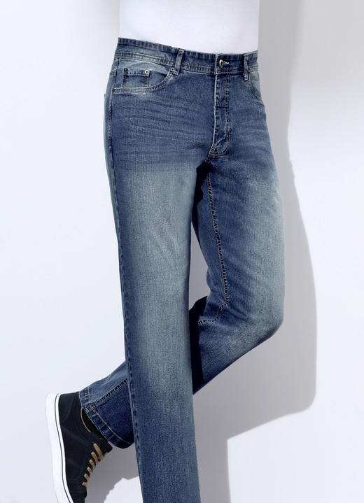 Hosen - Erstklassige Jeans in 3 Farben, in Größe 024 bis 062, in Farbe HELLJEANS Ansicht 7