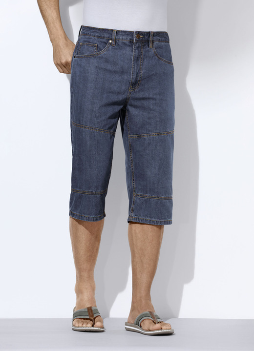 Hosen - Luftige Long-Bermudas in 2 Farben, in Größe 046 bis 064, in Farbe JEANSBLAU Ansicht 4