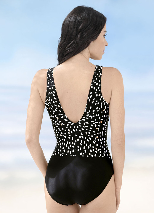 Bademode - Laurina Badeanzug mit glänzendem Foliendruck und Halbkorsage, in Größe 036 bis 052, in Cup B, in Farbe SCHWARZ-WEISS Ansicht 2