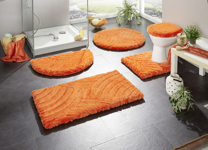 Badgarnituren - Barfußweiche Magicsoft Badgarnitur , in Größe 100 (Vorleger halbrund, 50/ 80 cm) bis 112 (WC-Deckelbezug, 47/ 50 cm), in Farbe CREME Ansicht 3