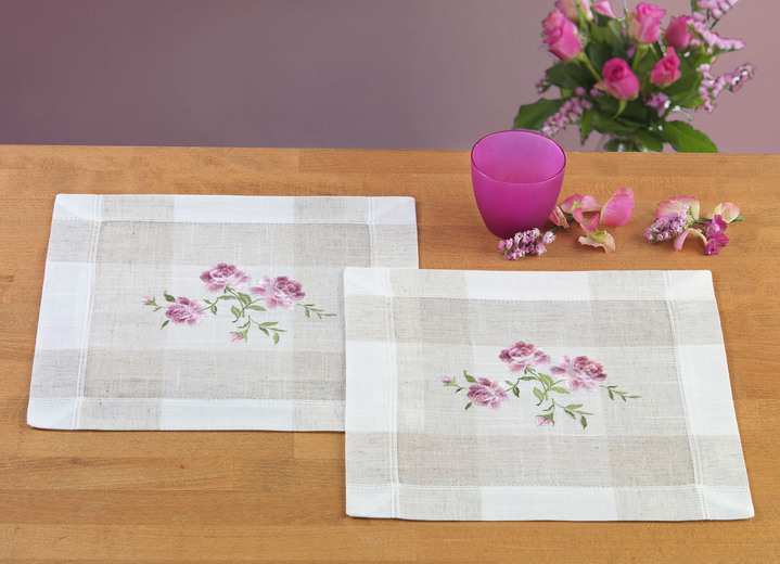 Tischdecken - Bestickte Tisch- und Raumdekoration, in Größe 101 (Deckchen, 35/ 50 cm) bis 404 (Kissenbezug, 40/ 40 cm), in Farbe SEKT-BUNT Ansicht 1
