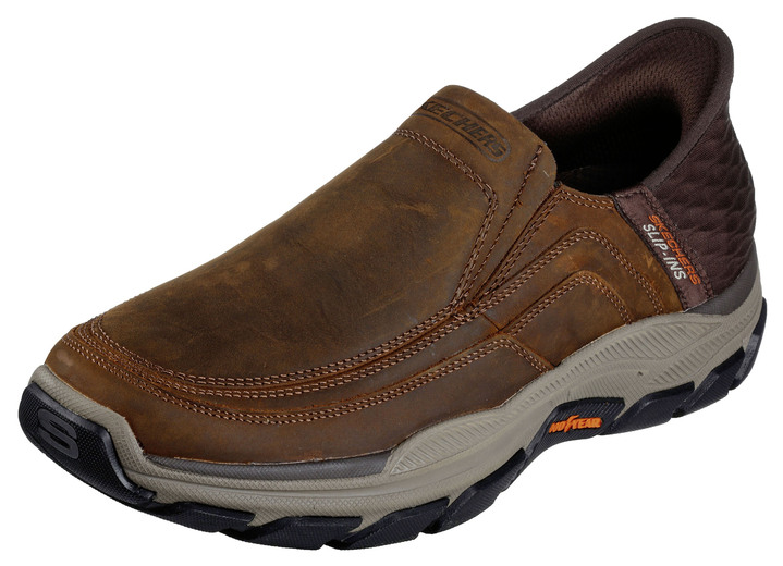 Mode - SKECHERS, bequeme Herren-Slipper, mit geformter Slip-Ins Fersenplatte, in Größe 040 bis 046, in Farbe SCHWARZ Ansicht 6
