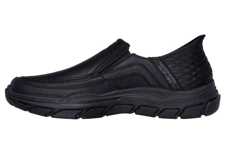 Slipper & Schnürschuhe - SKECHERS, bequeme Herren-Slipper, mit geformter Slip-Ins Fersenplatte, in Größe 040 bis 046, in Farbe DUNKELBRAUN Ansicht 10