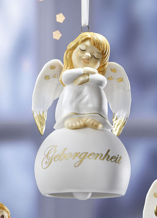 Goebel-Figuren - Glöckchen-Aufhänger mit Engelchen, in Farbe WEISS-GOLD, in Ausführung Engel schlafend Ansicht 1