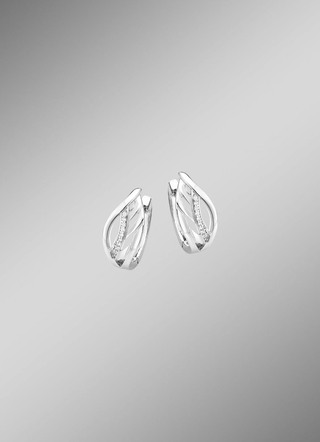 Bezaubernde Klappcreolen