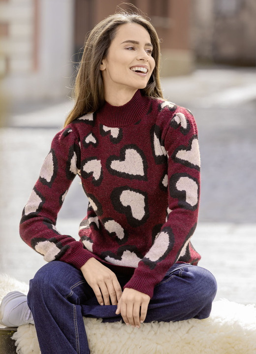 Pullover - Pullover mit Herzmotiven Pullover - Pullover mit Herzmotiven, in Größe L(44/46) bis XS(32/34), in Farbe WEINROT-SCHWARZ-ECRU