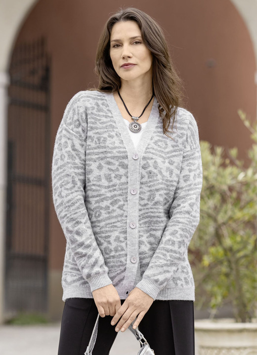 Jacken, Westen & Sets - Strickjacke mit Tierfellmuster Jacken, Westen & Sets - Strickjacke mit Tierfellmuster, in Größe 036 bis 052, in Farbe GRAU-HELLGRAU