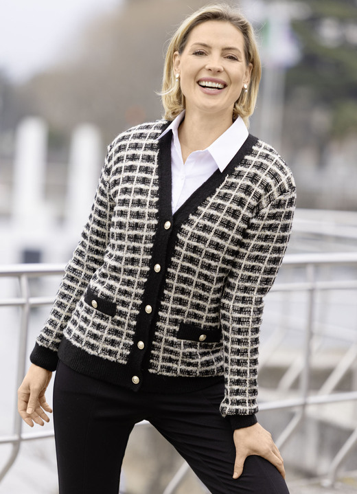 Jacken, Westen & Sets - Strickjacke aus hochwertigem Effektgarn, in Größe 038 bis 054, in Farbe SCHWARZ-ECRU Ansicht 1