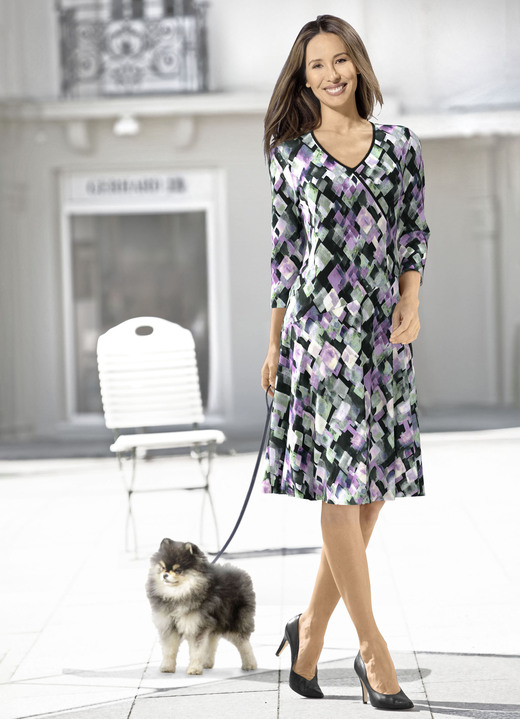 Freizeitkleider - Kleid in Wickeloptik, in Größe 036 bis 552, in Farbe SCHWARZ-FLIEDER-MINT-BUNT