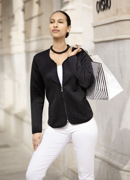 Blusen - Blusenjacke mit Reißverschlussleiste, in Größe 036 bis 052, in Farbe SCHWARZ Ansicht 1