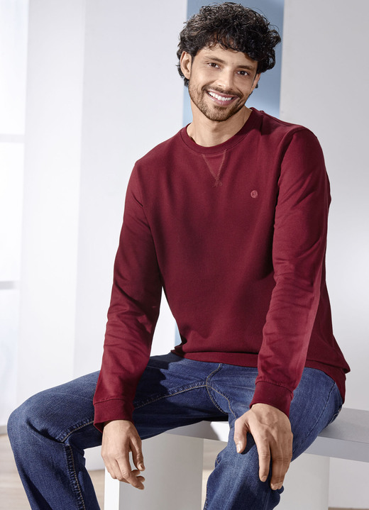 Hemden, Pullover & Shirts - Sweatshirt in 3 Farben Hemden, Pullover & Shirts - Sweatshirt in 3 Farben, in Größe 3XL (64/66) bis XXL (60/62), in Farbe BORDEAUX