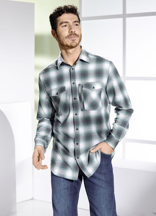 Hemden, Pullover & Shirts -  Kariertes Hemd in 2 Farben, in Größe 3XL(47/48) bis XXL(45/46), in Farbe BORDEAUX-GRAU KARIERT Ansicht 4