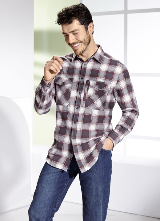Hemden, Pullover & Shirts -  Kariertes Hemd in 2 Farben, in Größe 3XL(47/48) bis XXL(45/46), in Farbe BORDEAUX-GRAU KARIERT Ansicht 1