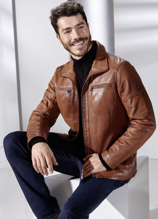 Ledermode - Lederkurzjacke mit Stehumlegekragen Ledermode - Lederkurzjacke mit Stehumlegekragen, in Größe 048 bis 062, in Farbe ANTIKCOGNAC