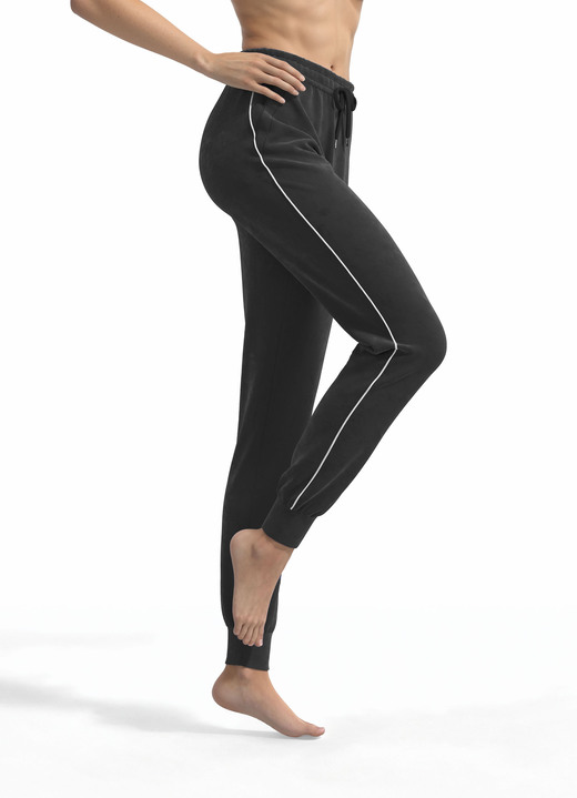 Freizeithosen - Kuschelige und warme Hose , in Größe 018 bis 054, in Farbe MARINE Ansicht 2