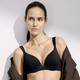 Bügel-BH - Triumph-Body Make-up Illusion  Bügel-BH für ein zauberhaftes Dekolleté – Farbe SCHWARZ – Ansicht 2 Bügel-BH - Triumph-Body Make-up Illusion  Bügel-BH für ein zauberhaftes Dekolleté, in Größe 070 bis 090, in Cup C, in Farbe SCHWARZ – Farbe SCHWARZ – Ansicht 2