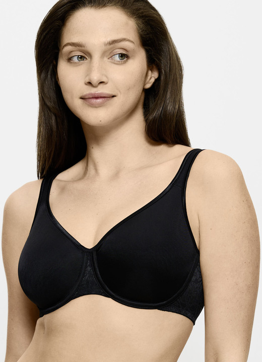 Bügel-BH - Triumph-Comfort Minimizer-Bügel-BH mit elastischer Tüllstickereispitze, in Größe 075 bis 095, in Cup C, in Farbe SCHWARZ Ansicht 1