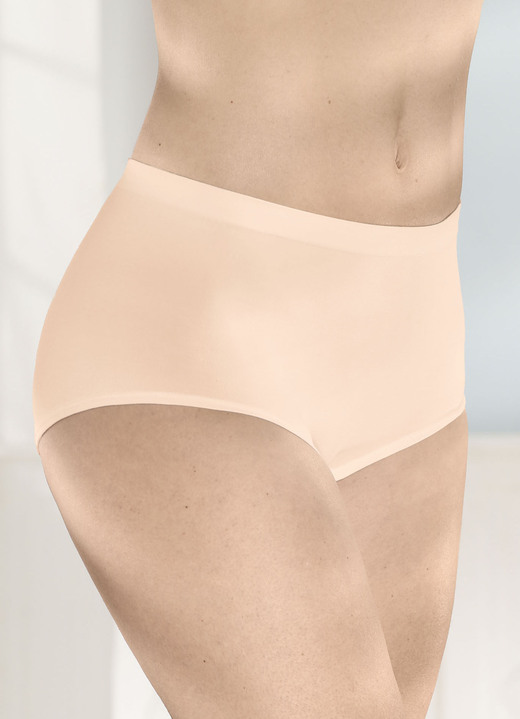 Slips - Sloggi Zweierpack Slips ohne Seitennähte, in Größe L (44/46) bis XXL (52/54), in Farbe PUDER Ansicht 1