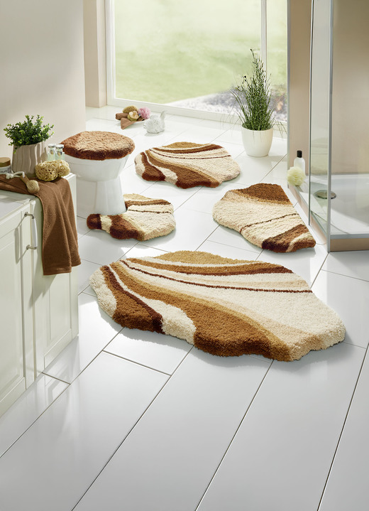 Badgarnituren - Tolle Badgarnitur in barfußweicher Qualität Ansicht 16 Badgarnituren - Tolle Badgarnitur in barfußweicher Qualität, in Größe 100 (Vorleger halbrund, 50/ 80 cm) bis 112 (WC-Deckelbezug, 47/ 50 cm), in Farbe GRÜN Ansicht 16