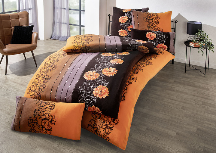 Bettwäschegarnituren - Flauschige Teddy-Plüsch Bettwäsche-Garnitur, in Größe 111 (40/80 cm + 135/200 cm) bis 412 (4-teiliges Sparset: 2x 80/80 cm + 2x 135/200 cm), in Farbe BRAUN-TERRA Ansicht 2