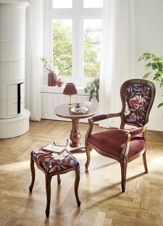 Stilmöbel - Sitzmöbel mit Gestell aus massivem Buchenholz, in Farbe NUSSBAUM-BORDEAUX, in Ausführung Armlehnensessel Ansicht 1
