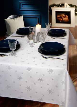 Tischdekoration mit Fleckschutz und Glitzergarn