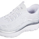 Slipper & Schnürschuhe - SKECHERS, stylische Damen-Sneaker, mit geformter Slip-Ins Fersenplatte, in Größe 036 bis 042, in Farbe WEISS-SILBER – Farbe WEISS-SILBER – Ansicht 1