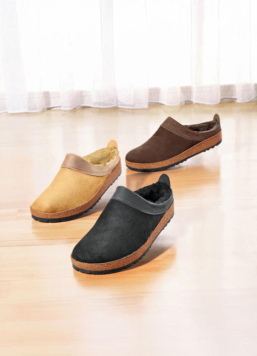 Hausschuhe - Lammfell-Clog für Damen und Herren von Haflinger, in Größe 036 bis 046, in Farbe BEIGE Ansicht 1