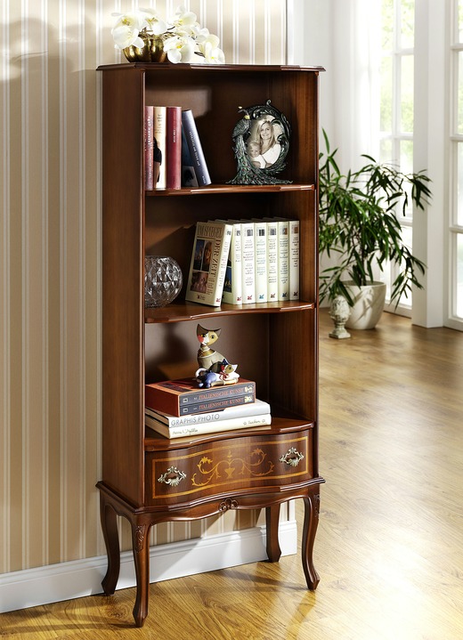 Regale & Schränke - Bücherregal mit hochwertigen Intarsienverzierungen, in Farbe NUSSBAUM