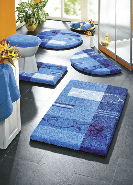 Badgarnituren - Supersoft Badgarnitur mit rutschhemmender Latexierung, in Größe 100 (Vorleger halbrund, 50/ 80 cm) bis 112 (Deckelbezug mit Kordel, 47/ 50 cm), in Farbe ROT Ansicht 11