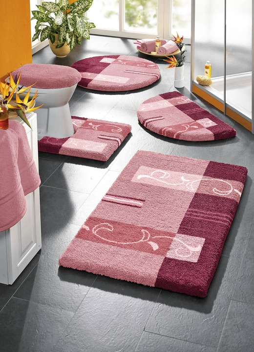 Badgarnituren - Supersoft Badgarnitur mit rutschhemmender Latexierung, in Größe 100 (Vorleger halbrund, 50/ 80 cm) bis 112 (Deckelbezug mit Kordel, 47/ 50 cm), in Farbe ROT Ansicht 7