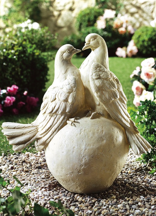 Gartendekoration - Figur Tauben, in Farbe ANTIKWEIß