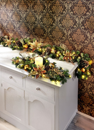 Gestecke & Kränze - Weihnachtliche Dekorations-Accessoires – Farbe GRÜN-KUPFER Gestecke & Kränze - Weihnachtliche Dekorations-Accessoires, in Farbe GRÜN-KUPFER, in Ausführung Beleuchtetes Tischgesteck