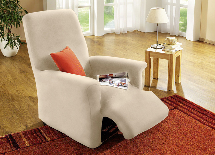 Sessel- & Sofaüberwürfe - Stretchbezüge mit Fleckschutz, in Größe 101 (Sesselbezug) bis 905 (Kissenbezug, 40x40 cm), in Farbe CAMEL Ansicht 12