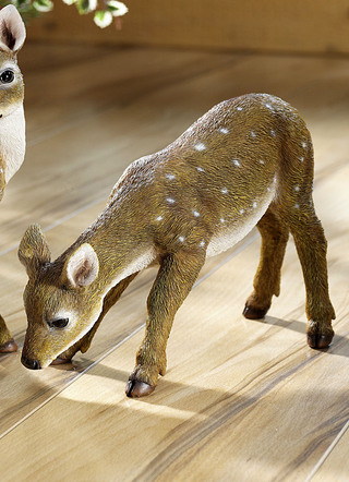 Weihnachtliche Dekorationen - Rehkitz von Hand bemalt, in Farbe BRAUN-WEISS, in Ausführung Rehkitz schaut nach hinten