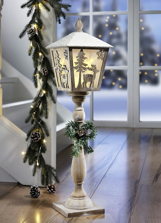 Weihnachtliche Dekorationen - Beleuchtete Laterne mit Weihnachtsmotiven, in Farbe BRAUN