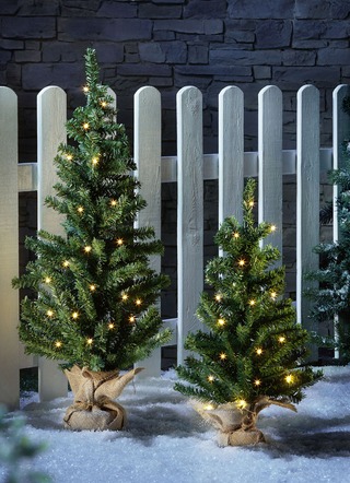 LED-Tannen im Jutesack