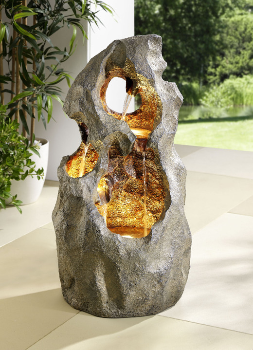 Brunnen Taifun mit integrierter LEDBeleuchtung Brigitte Hachenburg