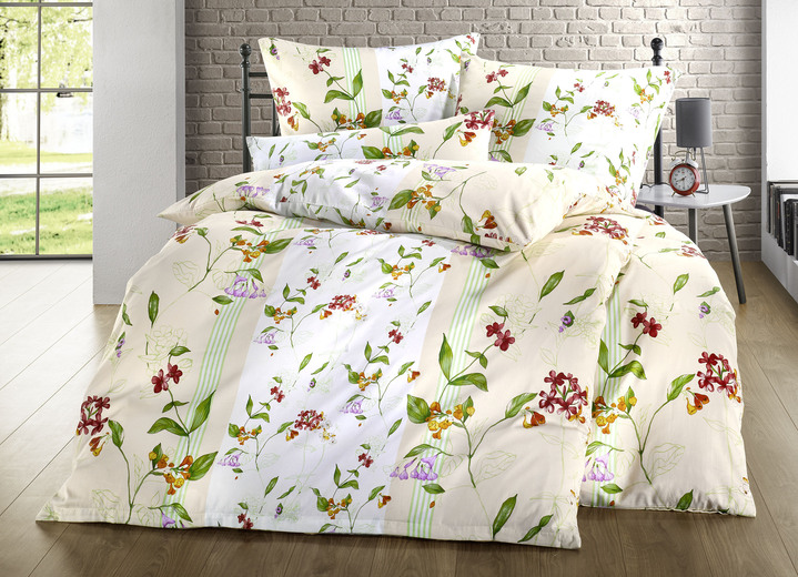 - Satin Bettwäsche mit praktischem Reißverschluss, in Größe 111 (40x80 cm + 135x200 cm) bis 115 (80x80 cm + 155x220 cm), in Farbe GELB Ansicht 1