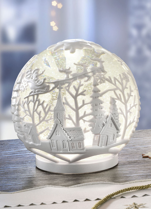 Weihnachtliche Dekorationen - Batteriebetriebene LED-Schneekugel mit automatischem Schneefall, in Farbe WEISS-SILBER